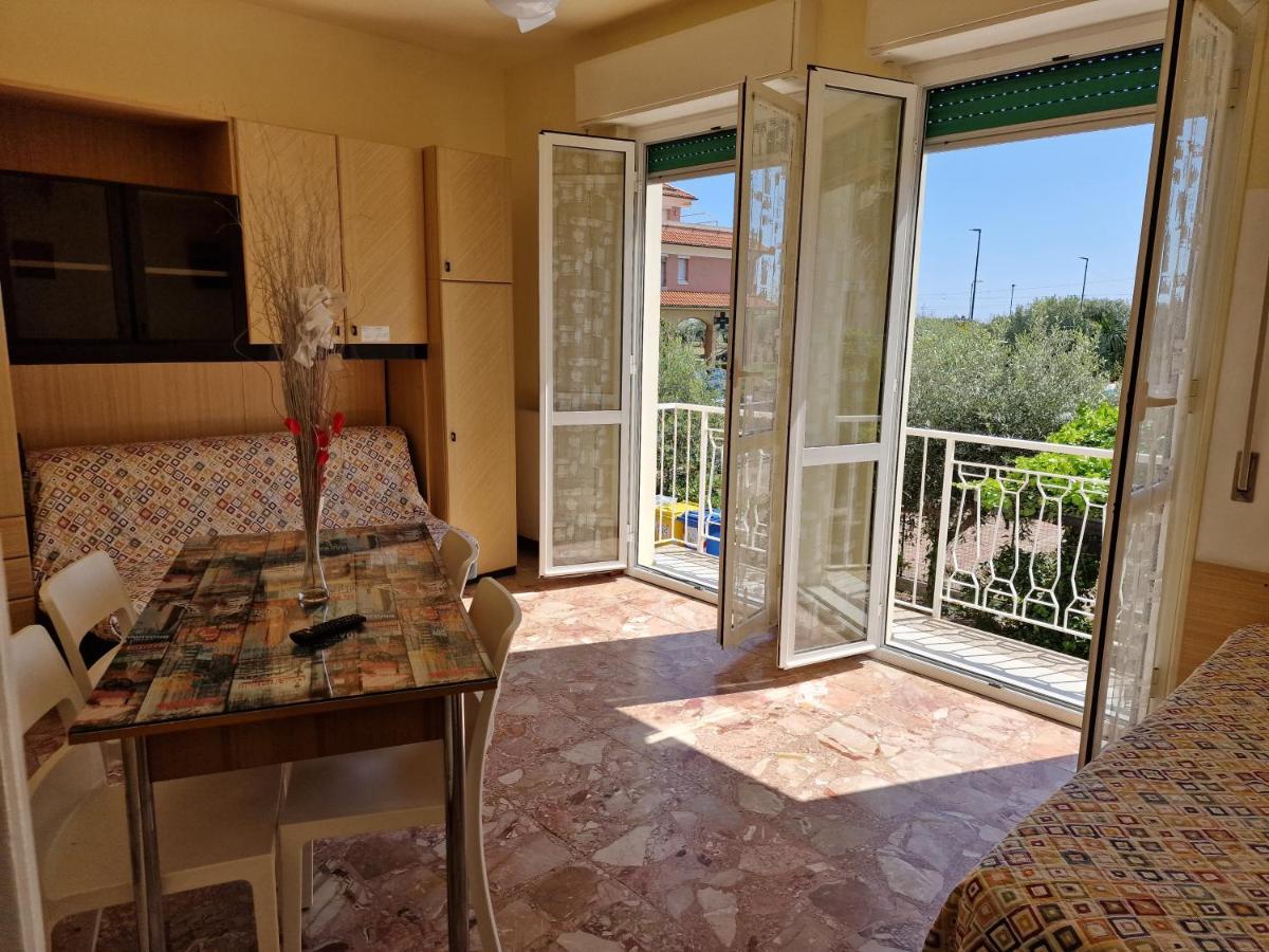 Ligure Residence Borgio Verezzi Ngoại thất bức ảnh
